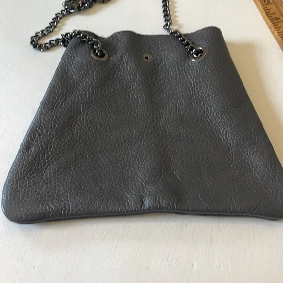 Genuine Italian Leather Crossbody Handbag - Picture 4 of 7